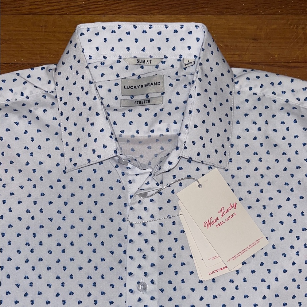 🌴⭐️ Lucky Brand White Shirt with Blue Dots